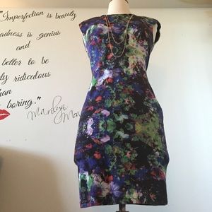 H&M Dresses - Fitting #floral midi #dress! 💞💞 H&M Dresses - Fitting #floral midi #dress! 💞💞