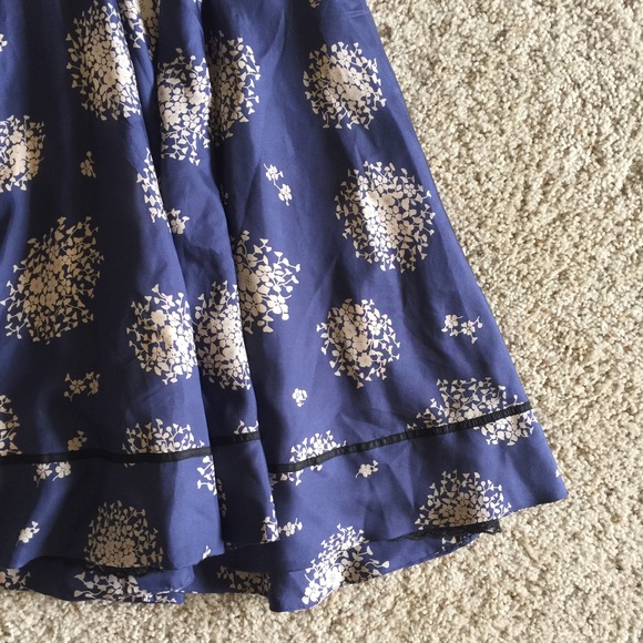 🔱SOLD 🔱Anthropologie floral silk dress - Picture 2 of 3