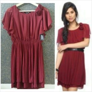 NWT Pleated Rosette Dress