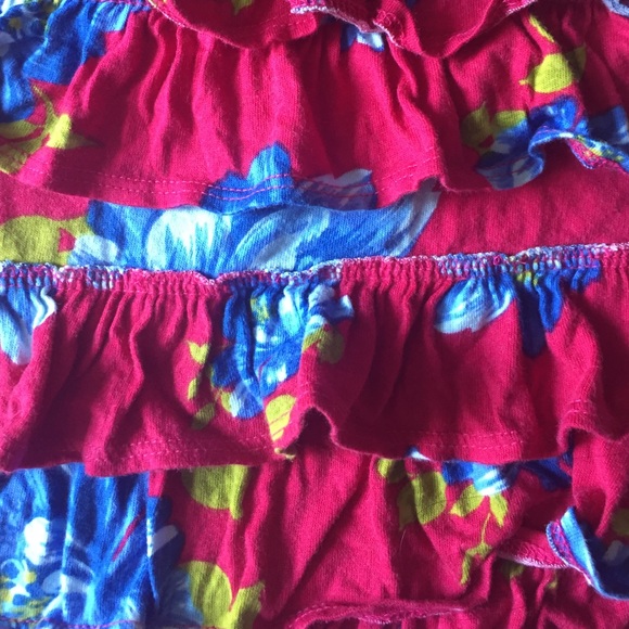 Floral Top - Picture 2 of 2