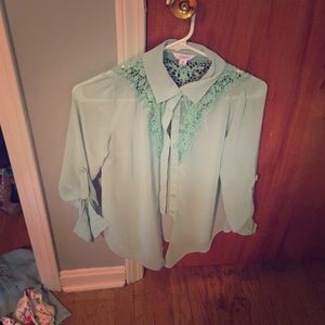 A candies over throw