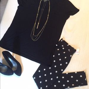 Victoria's Secret White Star Black Leggings!!NWT!
