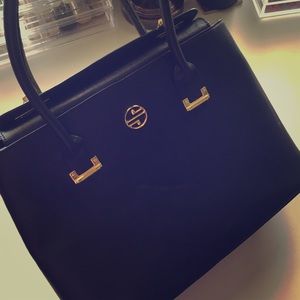 Segolene En Cuir Black "Abella" Handbag in Black