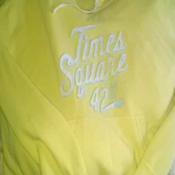 Yellow pullover