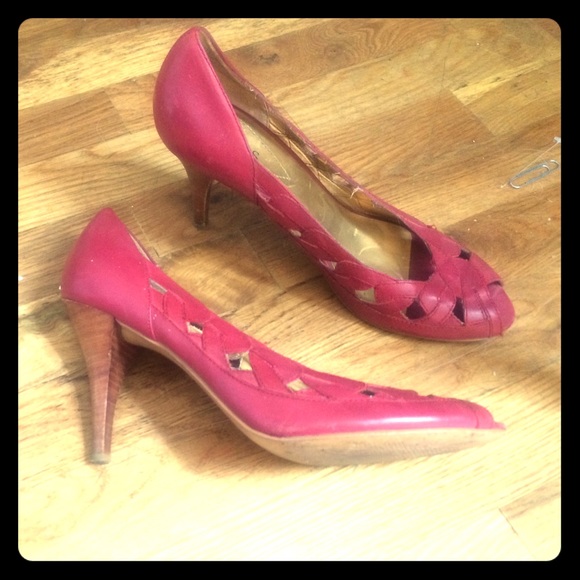Guess Heels Red woven summer wooden heel