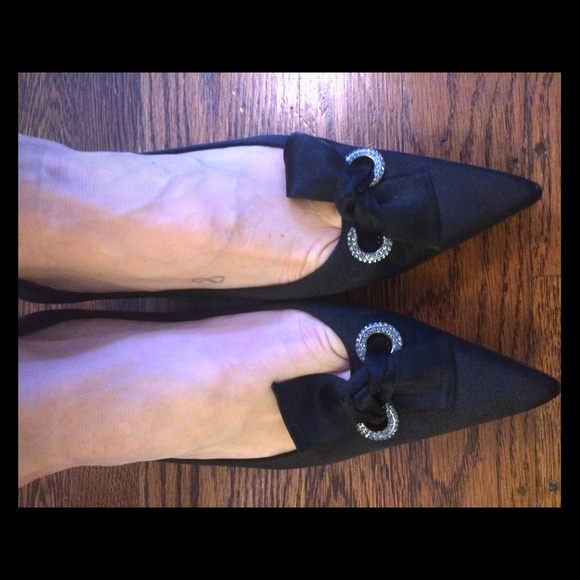 New Stuart Weitzman satin heels, sz 7.5