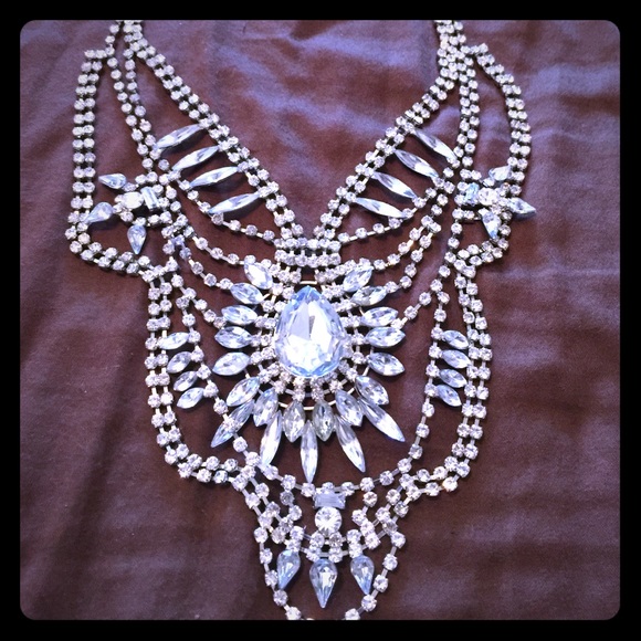 Fancy statement necklace