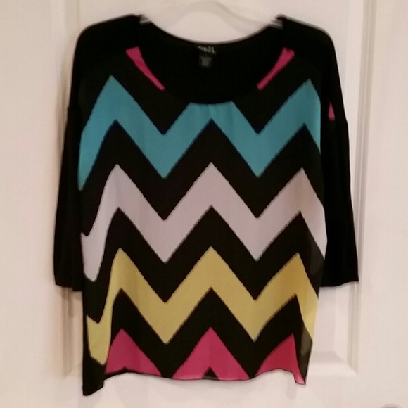 Rue 21 ladies chevron shirt
