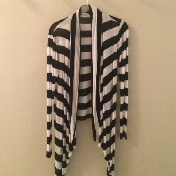 Summer weight Club Monaco cardigan, sz M