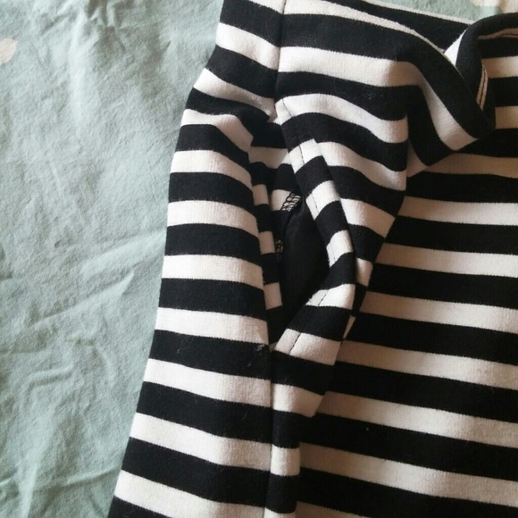 SOLD Striped Jersey Pencil Skirt - Picture 3 of 3
