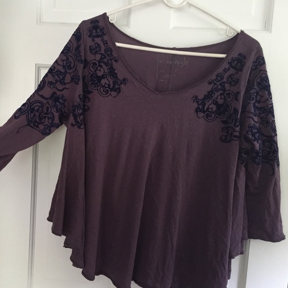 Free People Flowing Top - Picture 2 of 4