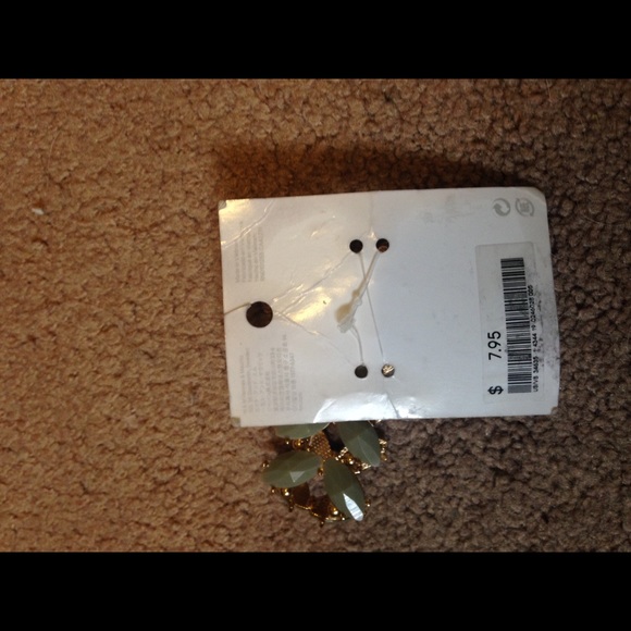 Gold and green bracelet - Picture 2 of 2