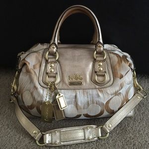 Coach Madison satchel w/convertible shoulder strap