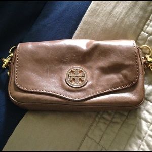SOLD!!! Tory Burch Crossbody