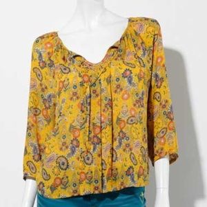 Multi-colored shirt size-Medium