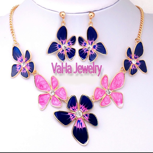 NECKLACE & EARRINGS FULL SET