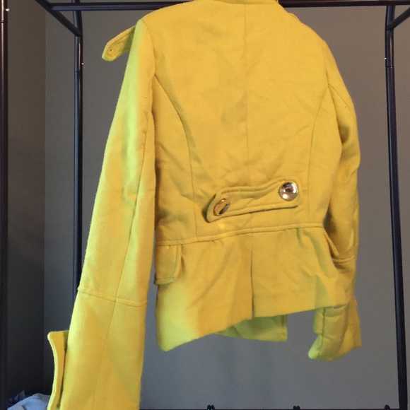 Jacket - Picture 3 of 4