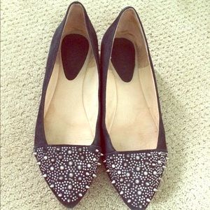 Black flat with spikes