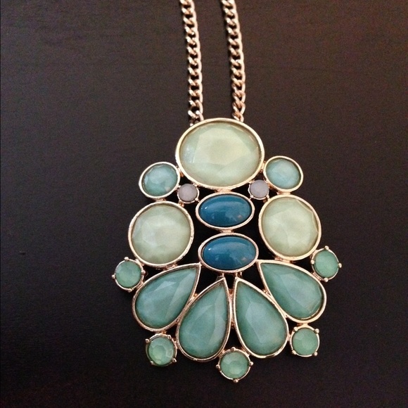Teal pendant necklace