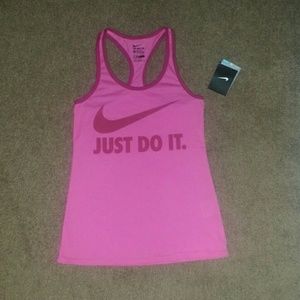 SOLD!!! New Nike tank
