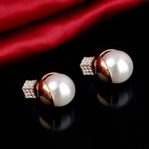 DOUBLE STUD CRYSTALS EARRINGS