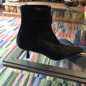 Stuart Weitzman