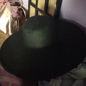Large Beach Straw Hat