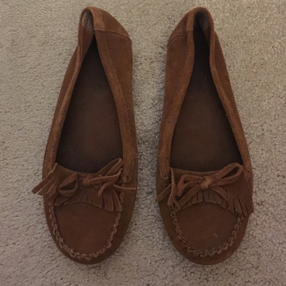 Adorable women's moccasins!!