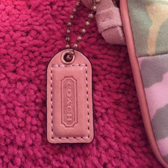 Coach wristlet - Picture 2 of 3