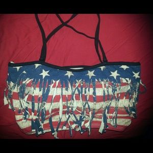 HOT TOPIC HALTER