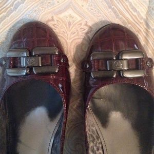Anne Klein burgundy heels