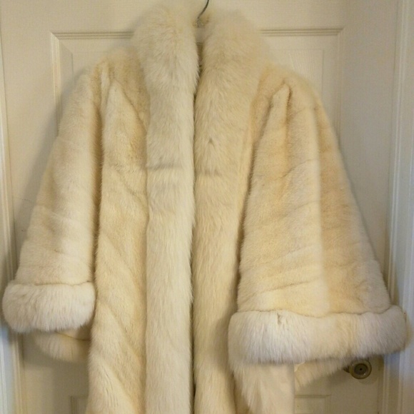 Saga Mink Fur - Picture 1 of 1
