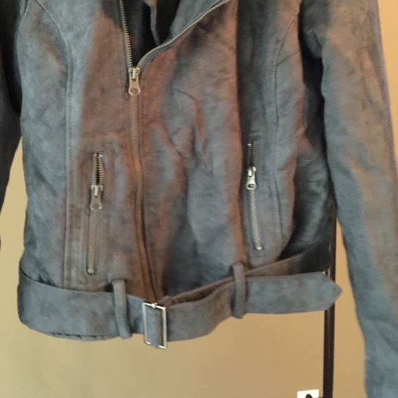 Jacket - Picture 2 of 4