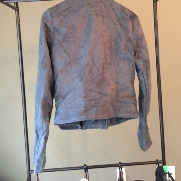 Jacket - Picture 4 of 4