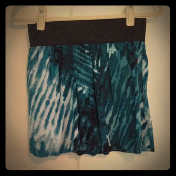 Ocean inspired cotton skirt from Forever 21