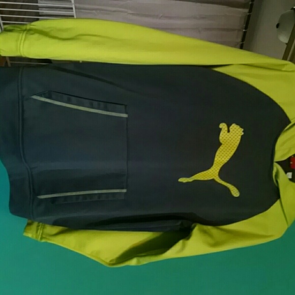 Puma sweatshirt