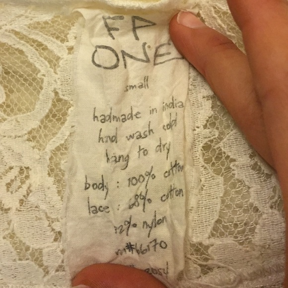 SOLD Free People White Lace Top - Picture 3 of 4