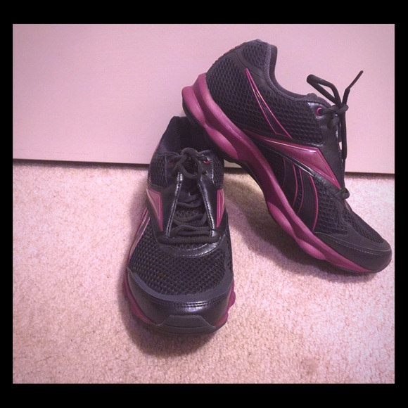 Reebok Runtone sneakers