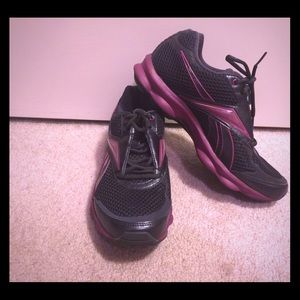 Reebok Runtone sneakers