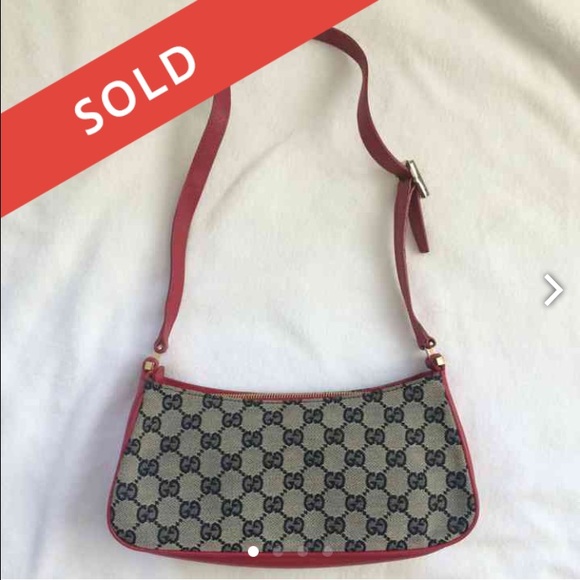 Gucci Handbags - ❌SOLD❌ Gucci purse