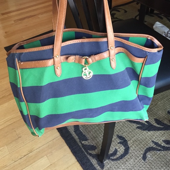 Tommy Hilfiger purse