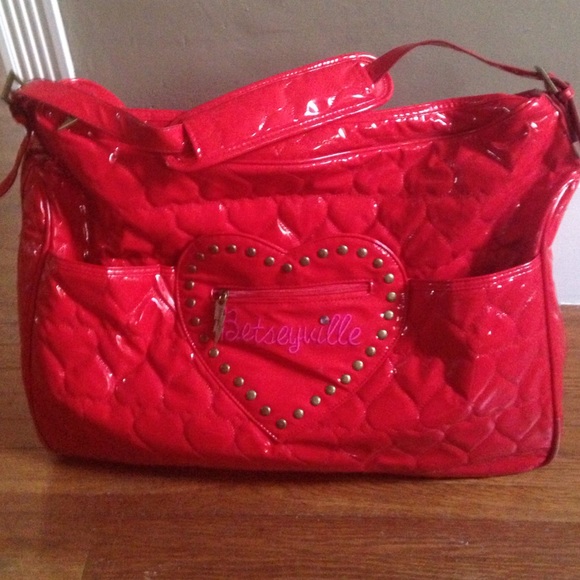 Worn Red Quilted Heart Betseyville Weekend Bag