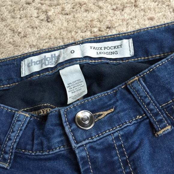 Jeans - Picture 2 of 3