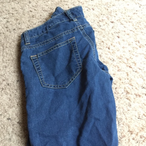 Jeans - Picture 3 of 3