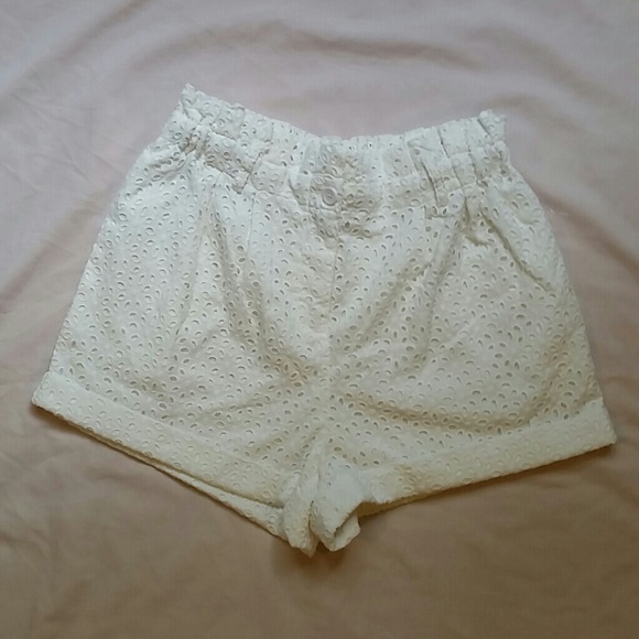 Kimchi Blue Daisy Embroidered High Waisted Shorts