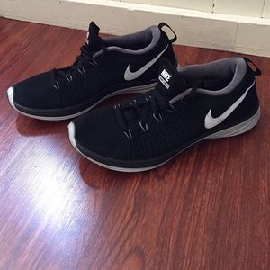 Nike Flyknit Lunar 2
