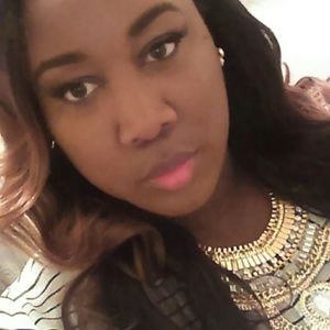 Meet the seller : Ashley Renee