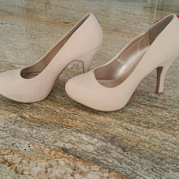 Nude heels