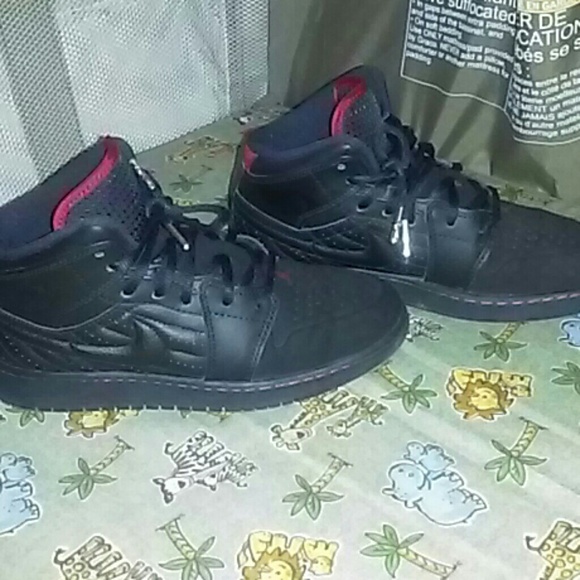 Air jordans retro 1