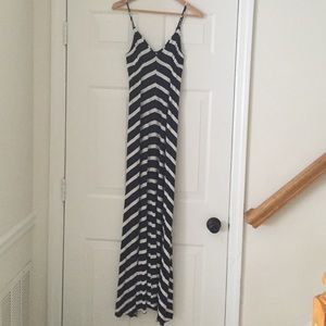 Perfect Summer Eight Sixty Blue & White Maxi Dress